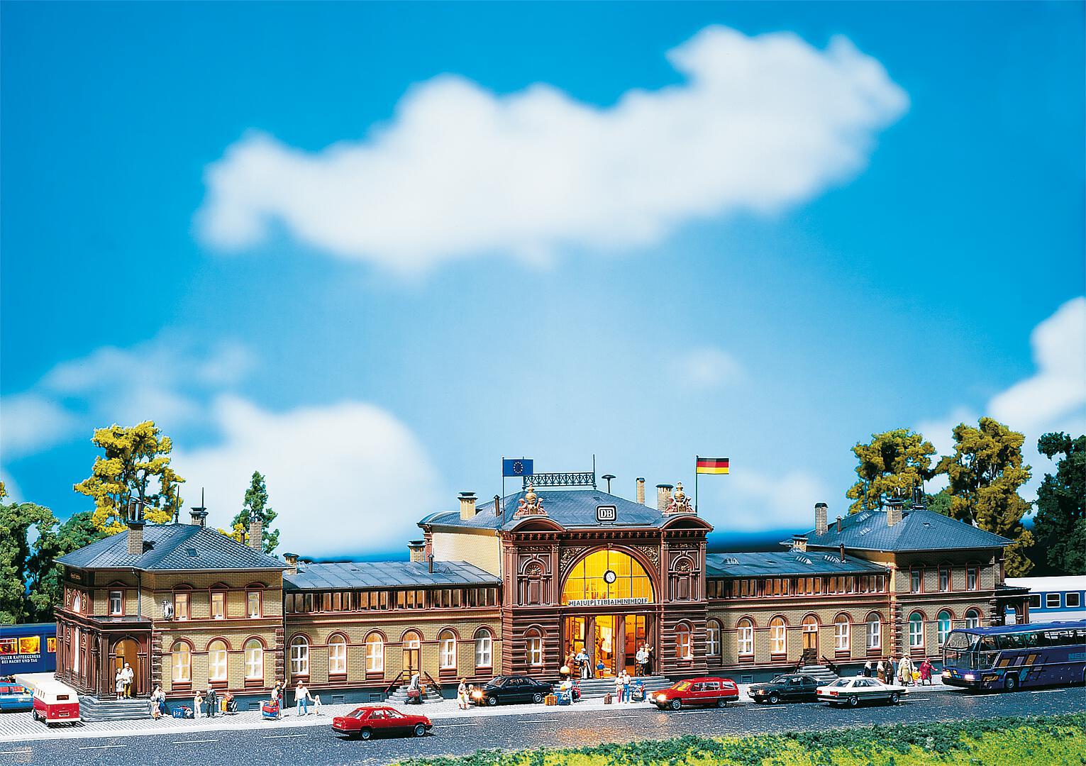 Stazione Bonn scala H0 Faller 110113